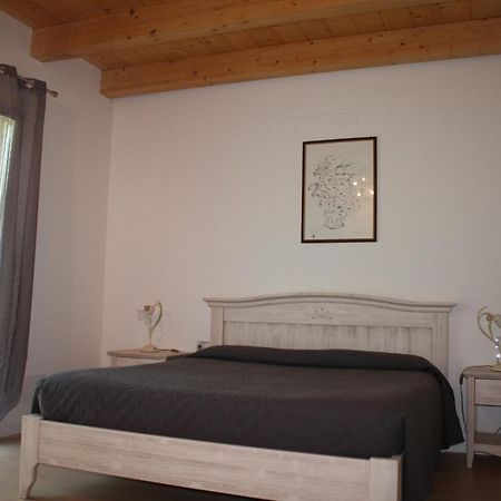 Elis' Rooms Sernaglia della Battaglia Экстерьер фото