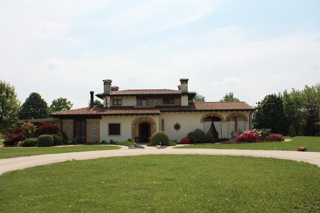 Elis' Rooms Sernaglia della Battaglia Экстерьер фото